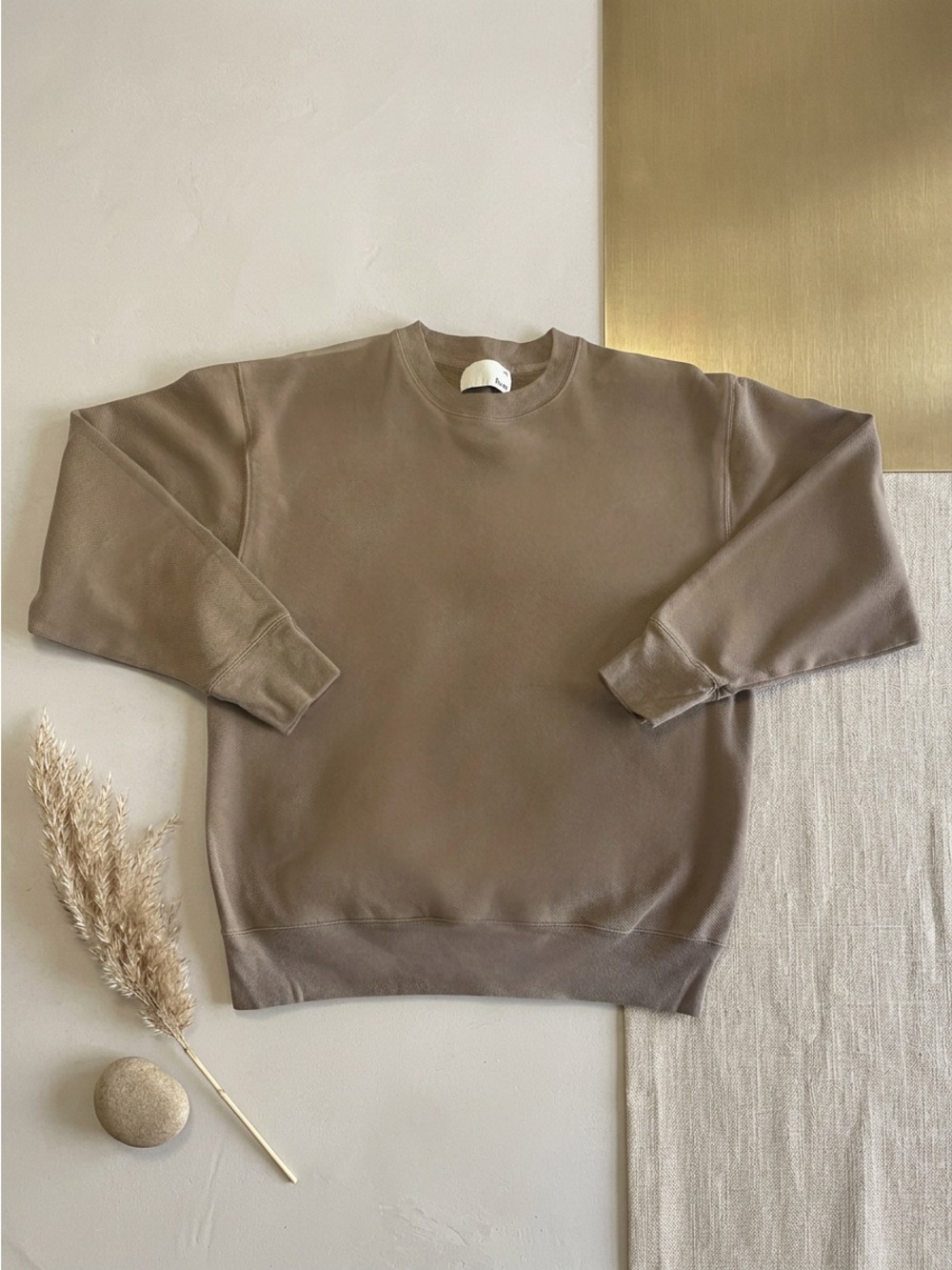 Aritzia Wilfred Free Brown Fleece Crewneck Sweatshirt Women Size S Oversized